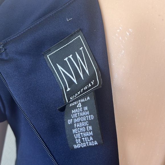 NW Night Way Evening Mermaid Silhouette. Preloved - Picture 9 of 14